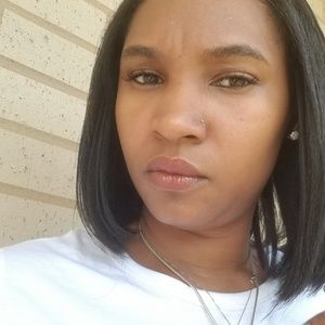 Meet your Posher, Tanisha